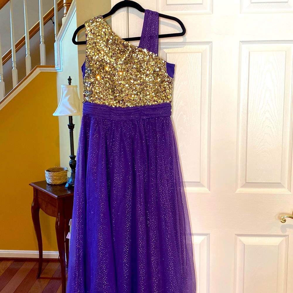 Dress. Size 14-15. Monsoon